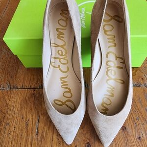 Sam Edelman Beige Suede Flats